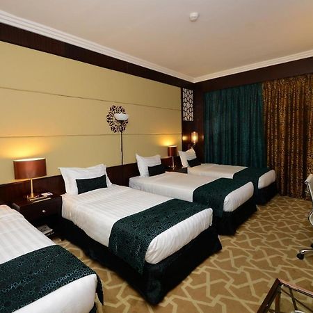 Rawdat Al Safwa Hotel Medina Bagian luar foto