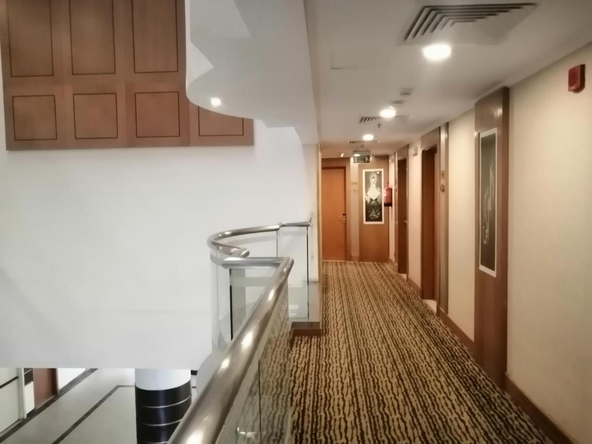 Rawdat Al Safwa Hotel Medina Bagian luar foto