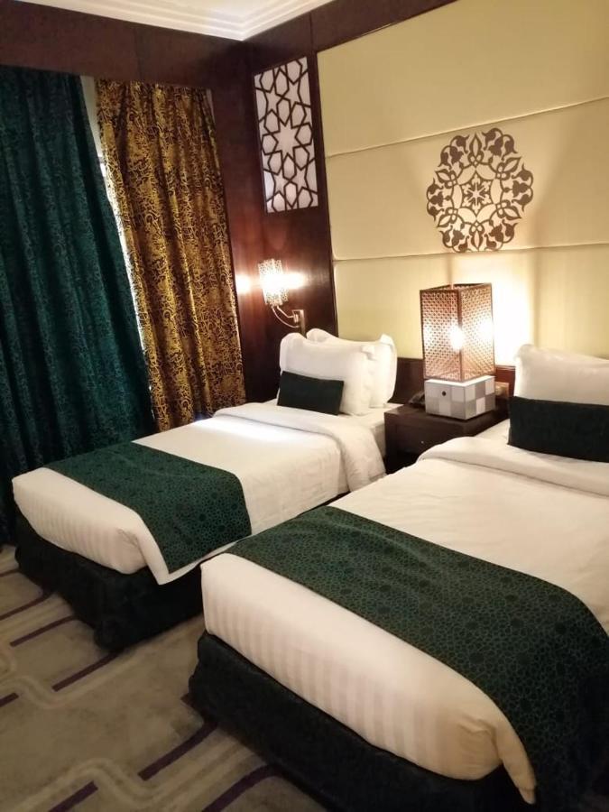 Rawdat Al Safwa Hotel Medina Bagian luar foto