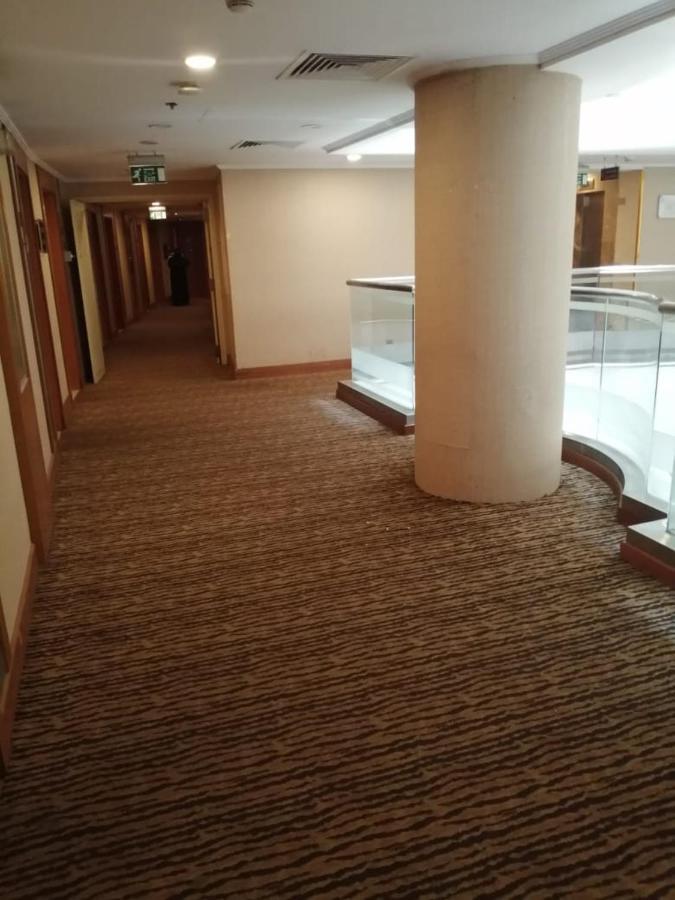 Rawdat Al Safwa Hotel Medina Bagian luar foto