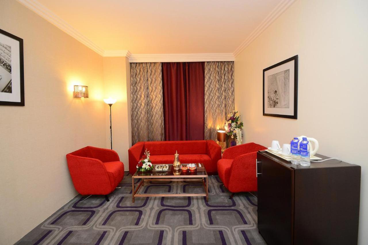 Rawdat Al Safwa Hotel Medina Bagian luar foto